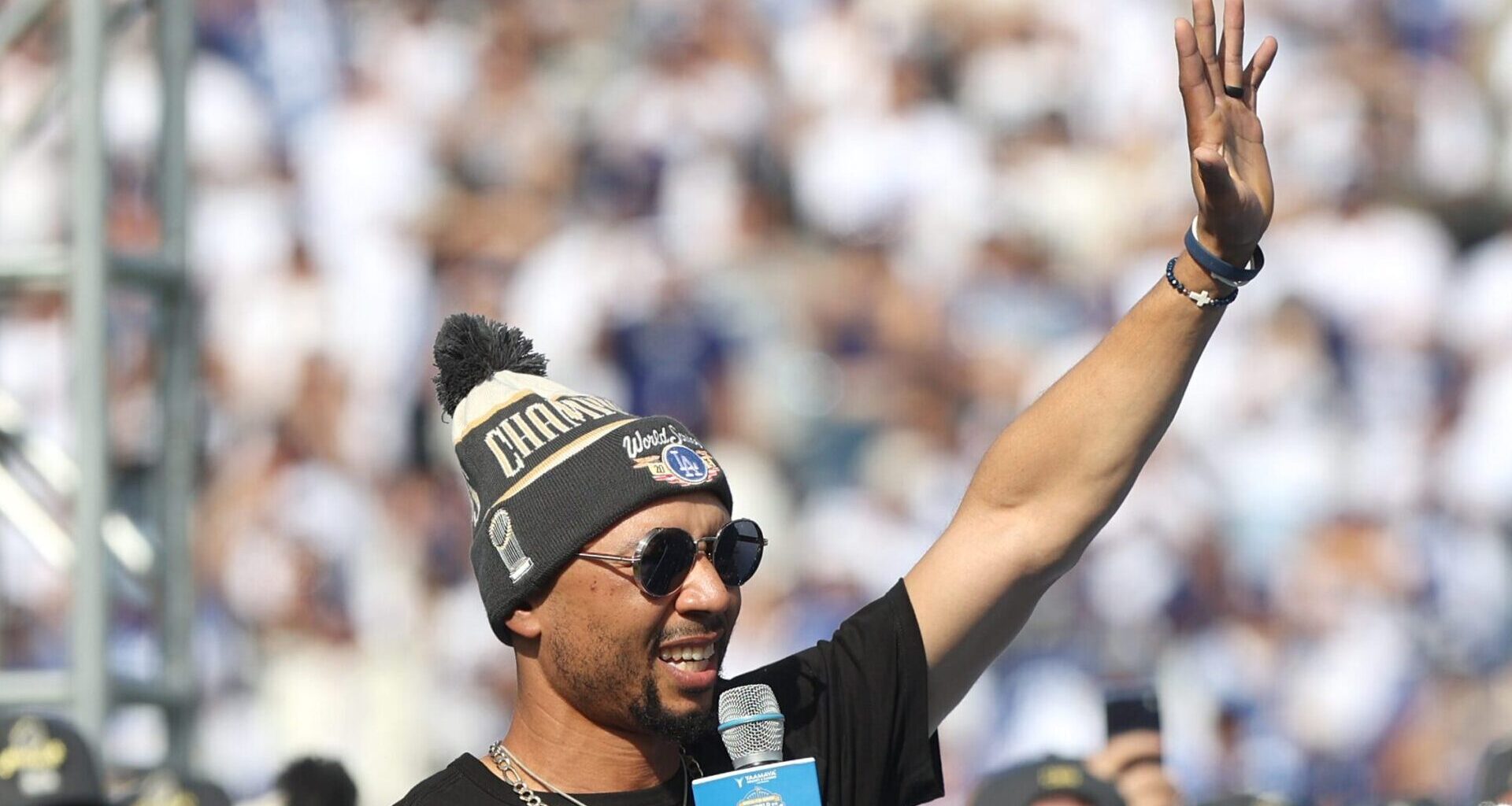 Mookie Betts Reveals Initial Reaction To Shocking Red Sox Trade