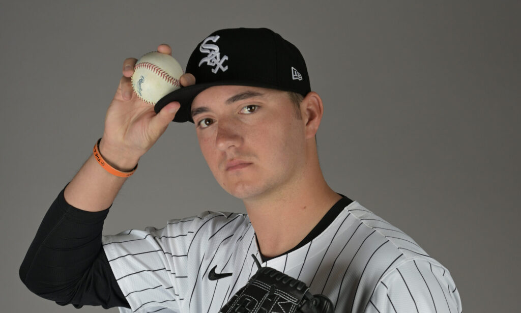 Owen White Signs With KBO's Hanwha Eagles