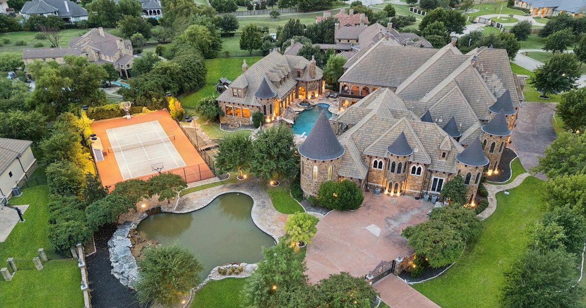 Mansion built for Texas Rangers co-owner sells for millions in auction