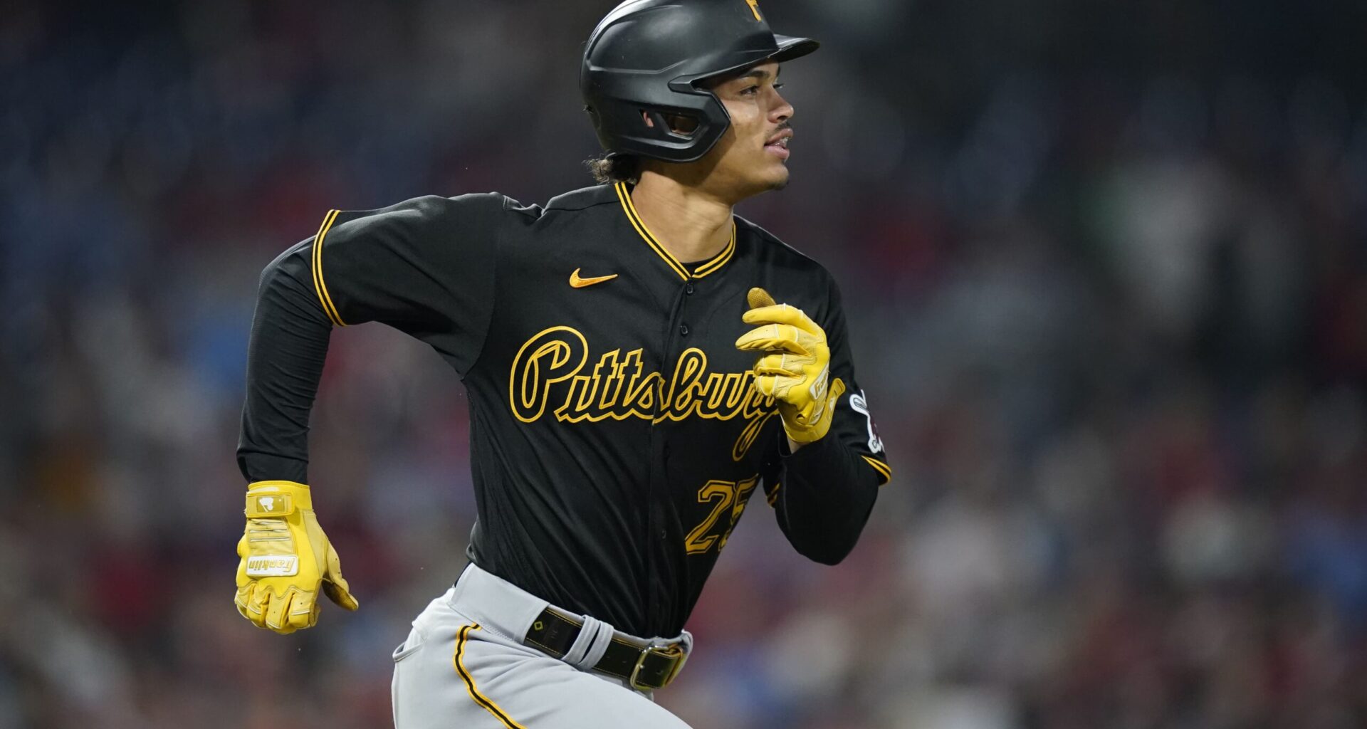 Pirates All 40: What Does Future Hold for Endy Rodríguez?
