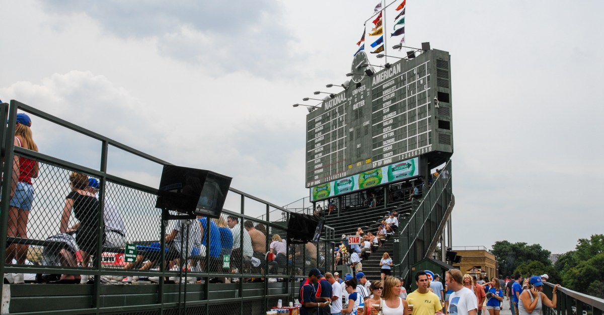 Wrigley Field historical sleuthing: Mid 2000s scoreboard edition