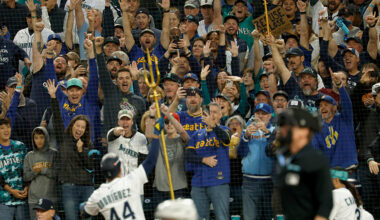 Seattle Mariners fans...