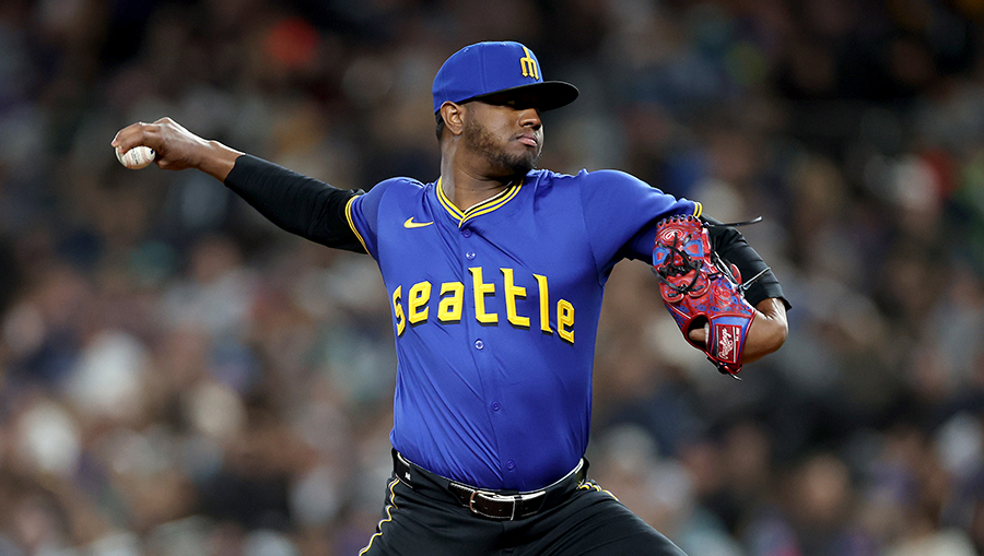 Seattle Mariners Gregory Santos...