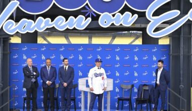 Yoshinobu Yamamoto Officially Signed & Press Conference