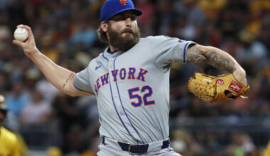 Padres add relief depth in Ty Adcock on a Major League deal