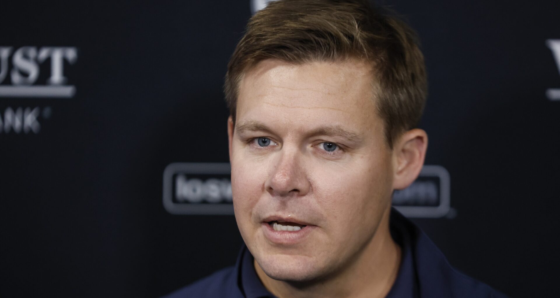 White Sox discussing big trade with AL contender that features wild twist