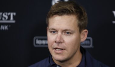 White Sox discussing big trade with AL contender that features wild twist