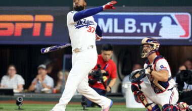 Dodgers Don't Anticipate Trading Teoscar Hernandez, Says GM