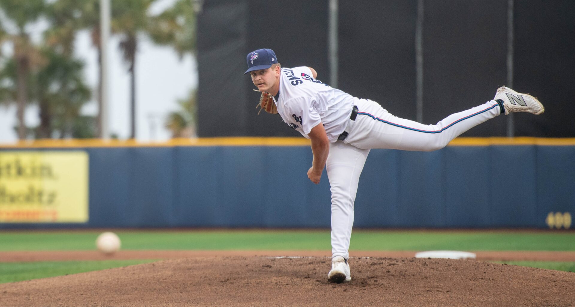 Robby Snelling vs. Thomas White is closer than you think - Fish on the Farm