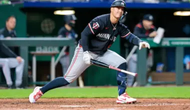 Twins released 27-year old after he got injured picking up a case of water bottles image