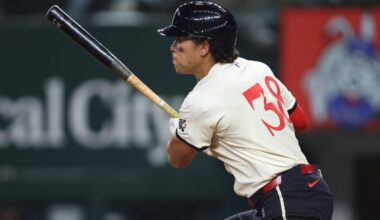 White Sox Sign Dustin Harris To Challenge For Outfield Spot