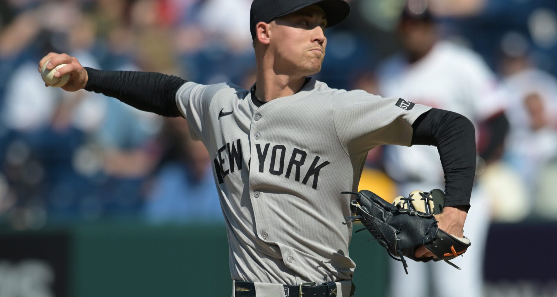 RP Luke Weaver remains in New York, signs 2-year pact with Mets