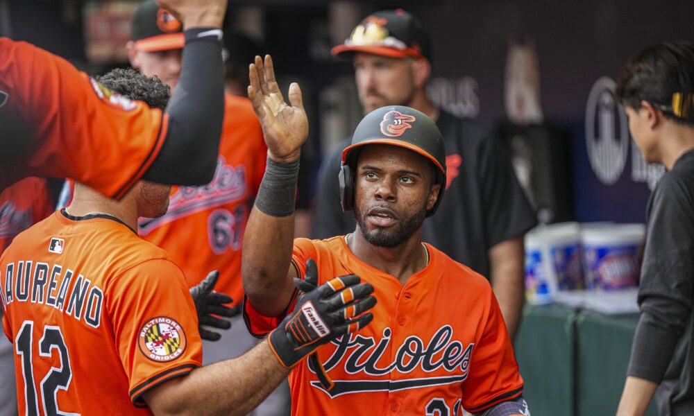 Report: Mullins in agreement on 1-year contract with Rays