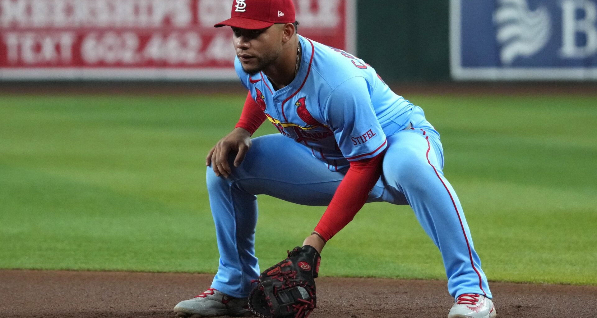 Red Sox snag Contreras for first base