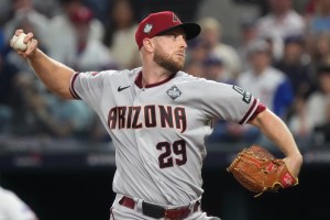 Merrill KellyArizona Diamondbacks
D-backs
MLB free agency