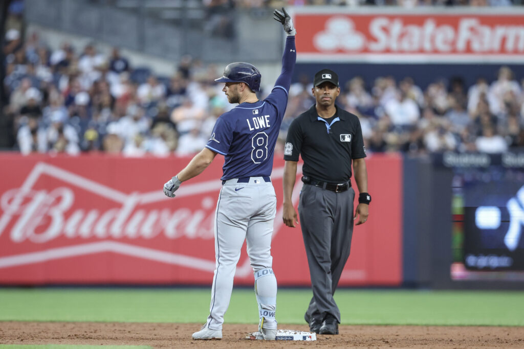 MLBTR Podcast: Three-Way Trade, Murakami’s Short-Term Deal, And Willson Contreras To Boston