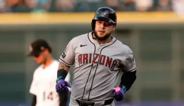 Rangers sign free agent catcher from Diamondbacks image