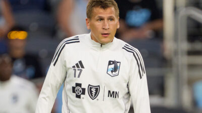 Sep 17, 2025; St. Paul, Minnesota, USA; Minnesota United midfielder Robin Lod (17) warms up before the game against Austin FC at Allianz Field.