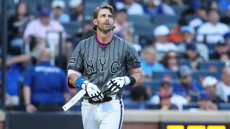Mets' Jeff McNeil given one of highest chances in MLB to be traded image