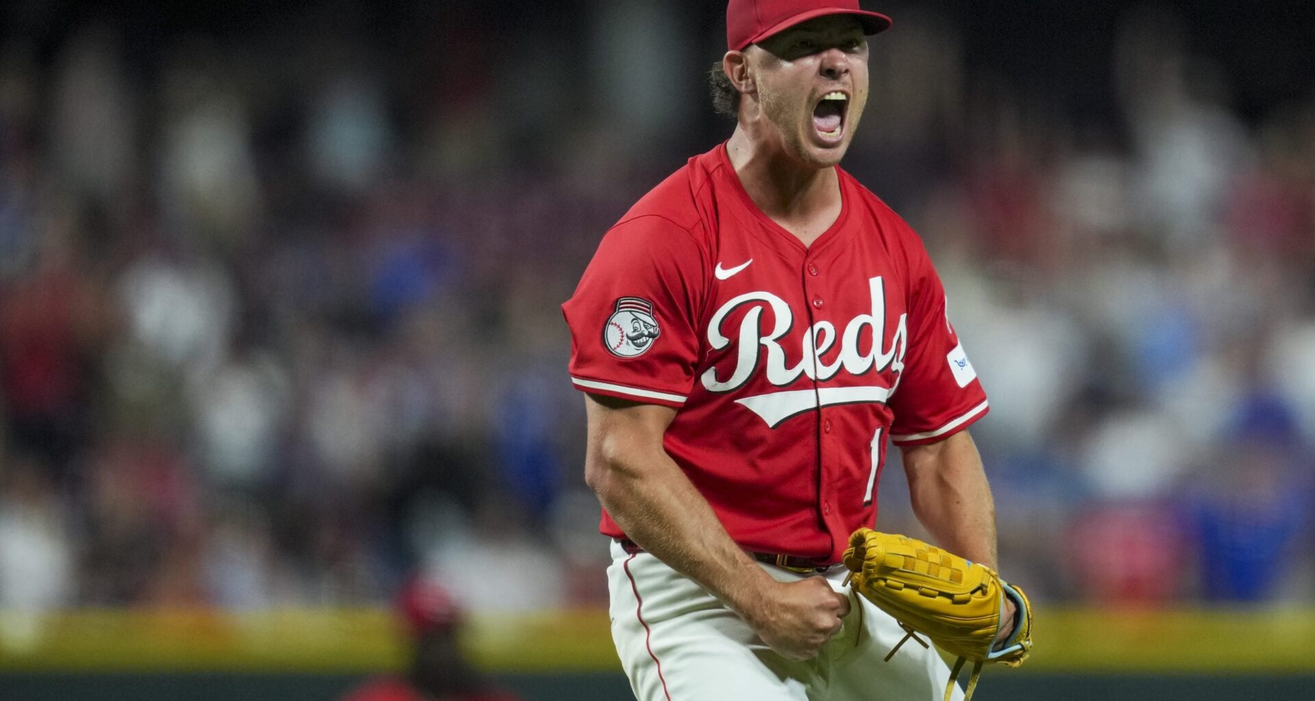 Cubs Tried to Steal Closer from Division Rival