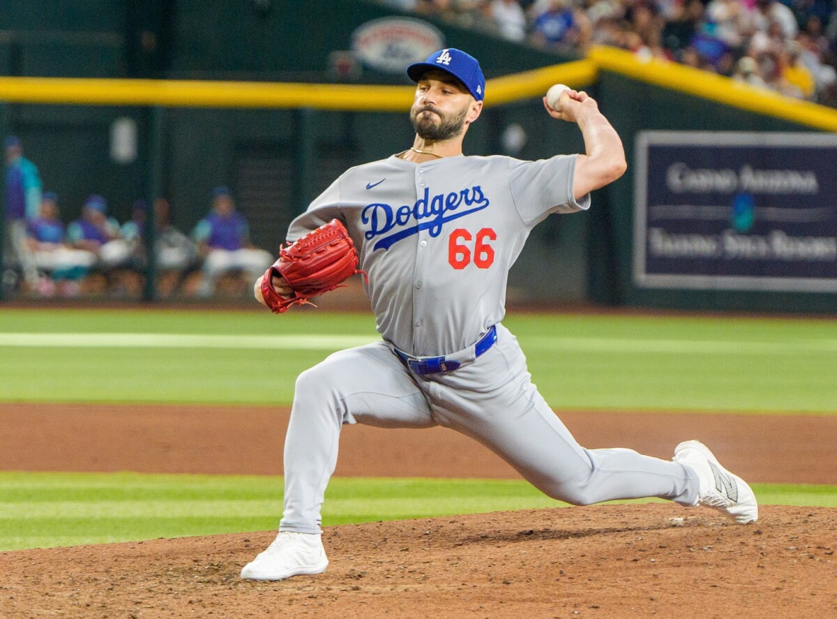 Dave Roberts Says Tanner Scott 'Never Felt Right' Throughout 2025