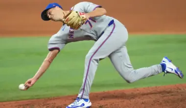 Mariners urged to take a closer look at this reliever with a funky arm slot image
