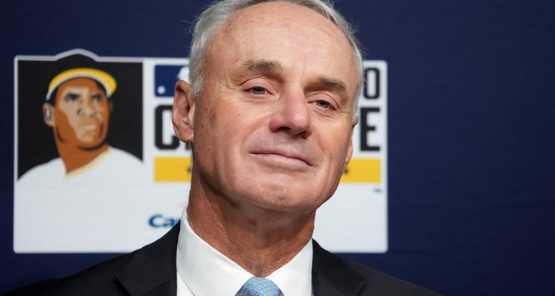 Cubs receive stern Rob Manfred warning before cheaping out again