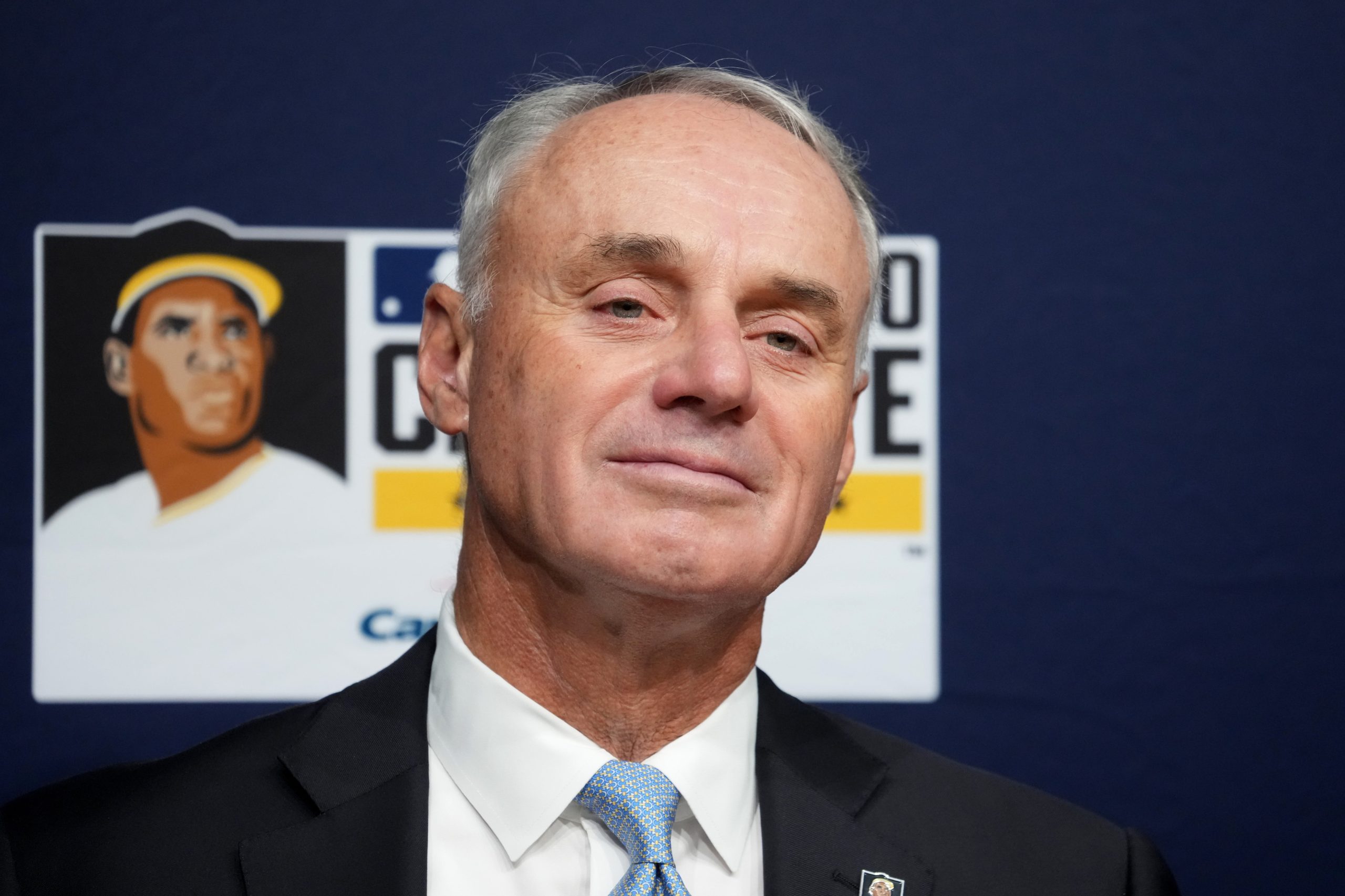 Cubs receive stern Rob Manfred warning before cheaping out again