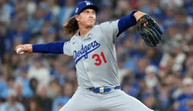 Dodgers' Tyler Glasnow met his wife by throwing her a baseball with his phone number on it image