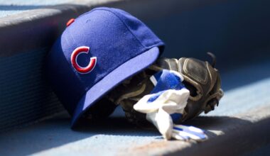 Cubs linked to surprising move for former Cy Young frontrunner