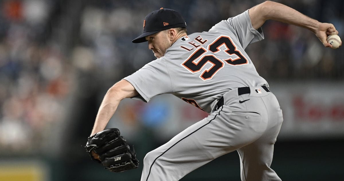 Blue Jays acquire right-hander Chase Lee from Detroit Tigers