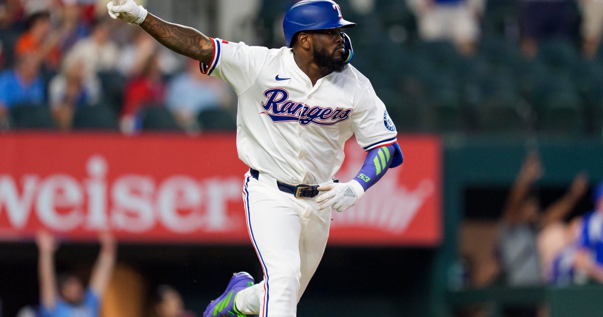 2023 ALCS MVP Adolis García agrees to 1-year contract with Phillies, multiple reports say