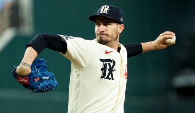 Andrew Heaney throwing a pitch