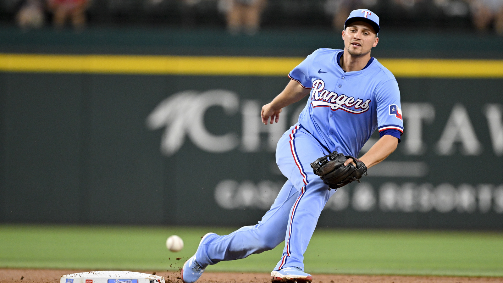 Report: Braves have expressed interest in All-Star shortstop Corey Seager
