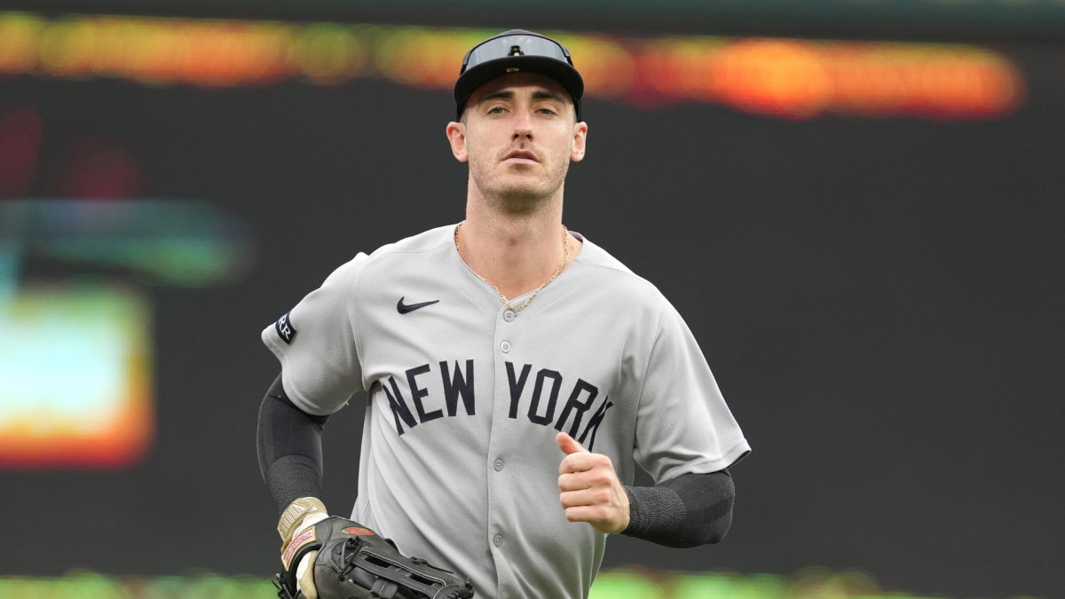 MLB rumors: Bellinger, Bregman unlikely to settle, plus an intriguing Murakami option