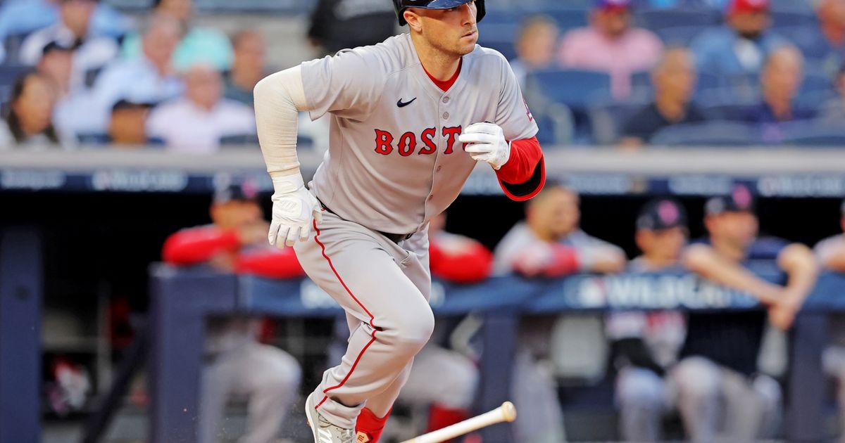 Toronto Blue Jays linked to Boston Red Sox slugger in free agency