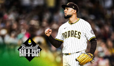 Is Robert Suarez's 3-year, $45 million deal with the Atlanta Braves a good move?