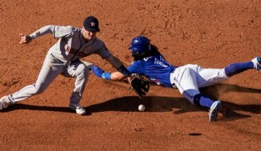 Should the Red Sox sign Alex Bregman or Bo Bichette?