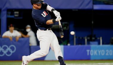 Chicago Cubs sign Tyler Austin