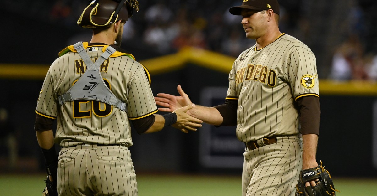 Padres Craig Stammen adds familiar faces to coaching staff 