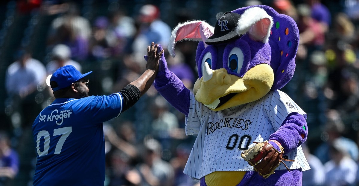 This Week in Purple: It’s the Holiday Season