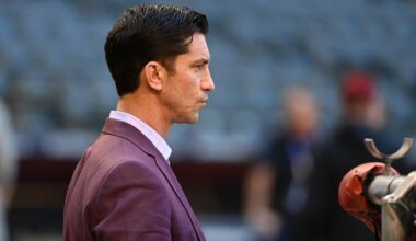 Mike Hazen discusses the signing of Michael Soroka
