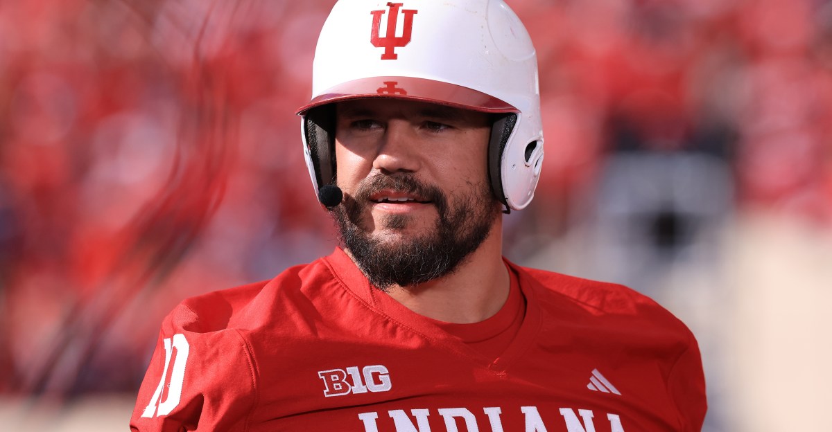 Method to the madness: why the Reds are still in on Kyle Schwarber