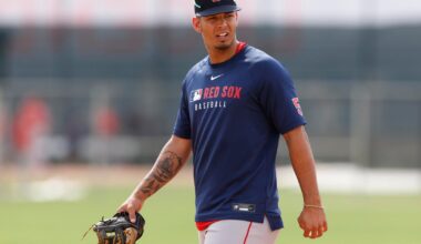 Angels acquire infielder Vaughn Grissom for minor leaguer in trade with the Red Sox