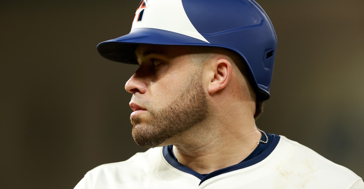 Free agent Victor Caratini could provide insurance as a backup catcher for the Red Sox