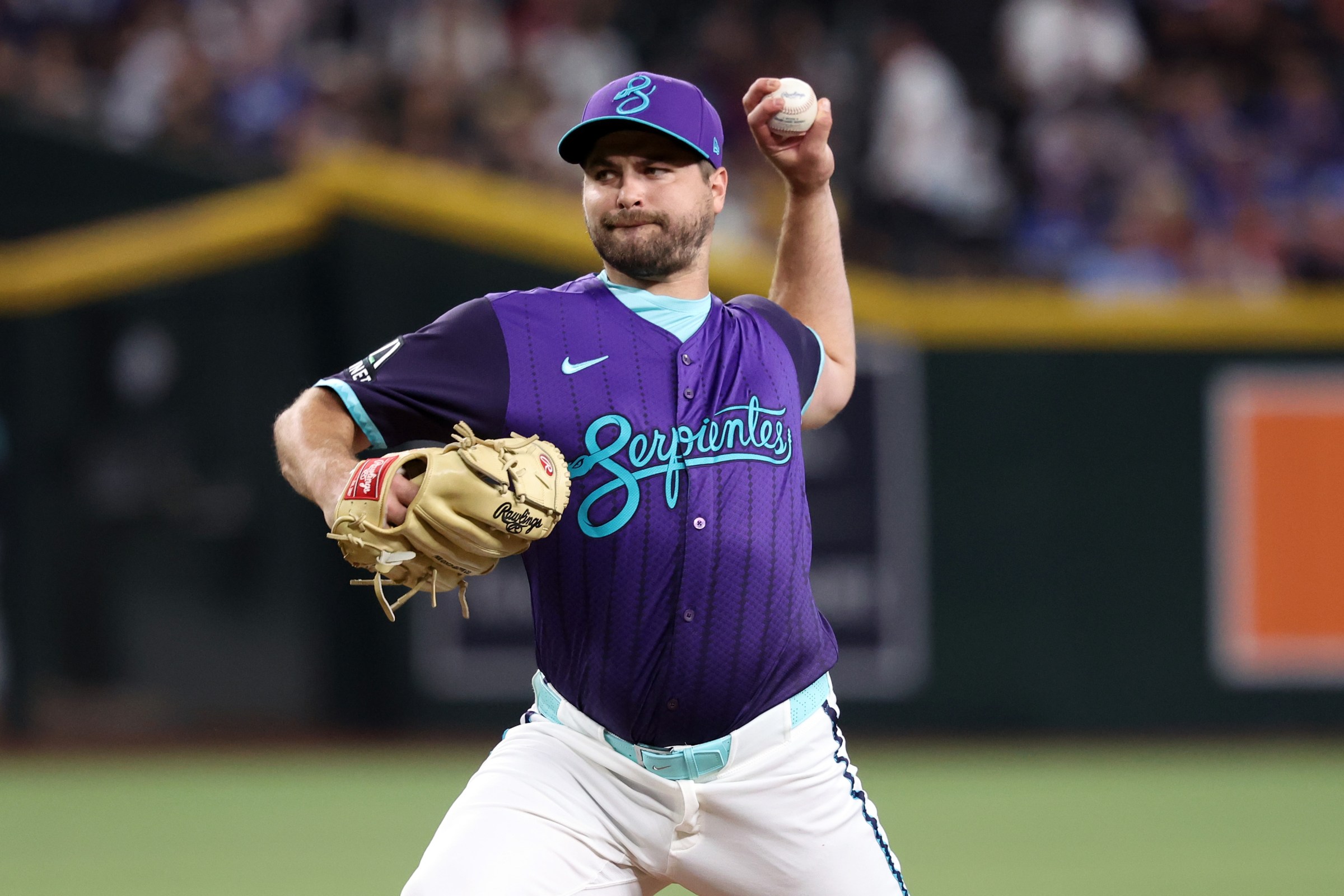 PHOENIX, ARIZONA - SEPTEMBER 25: Starter Jalen Beeks #68 of the Arizona Diamondbacks pitches against the Los Angeles Dodgers during the second inning at Chase Field on September 25, 2025 in Phoenix, Arizona. (Photo by Chris Coduto/Getty Images)