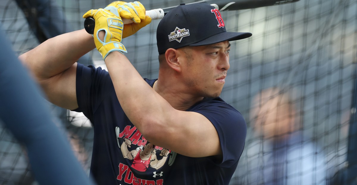 Former Arizona Wildcats baseball star signs with Mariners