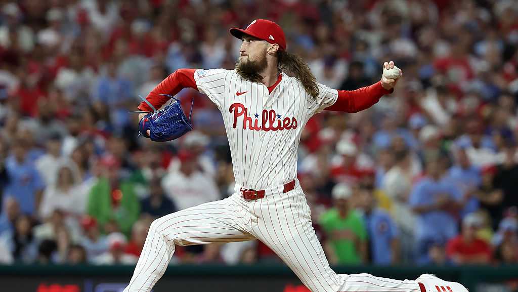 Royals reunite with former All-Star pitcher Matt Strahm in a trade with the Phillies