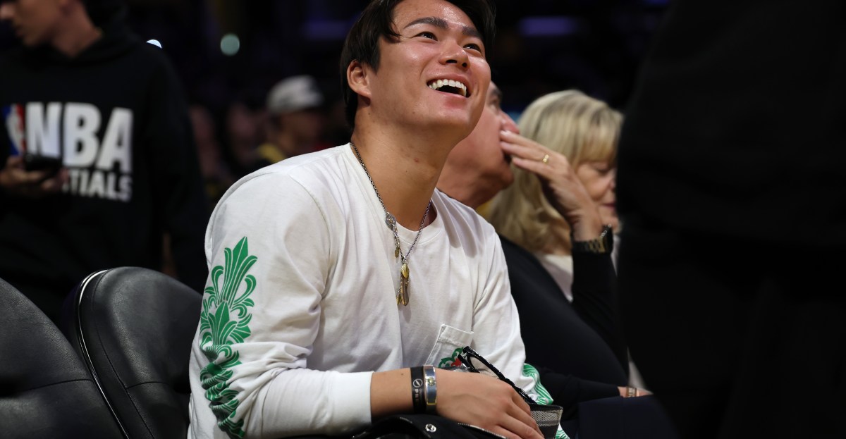 Dodgers news: Yoshinobu Yamamoto wins Babe Ruth Award as postseason MVP