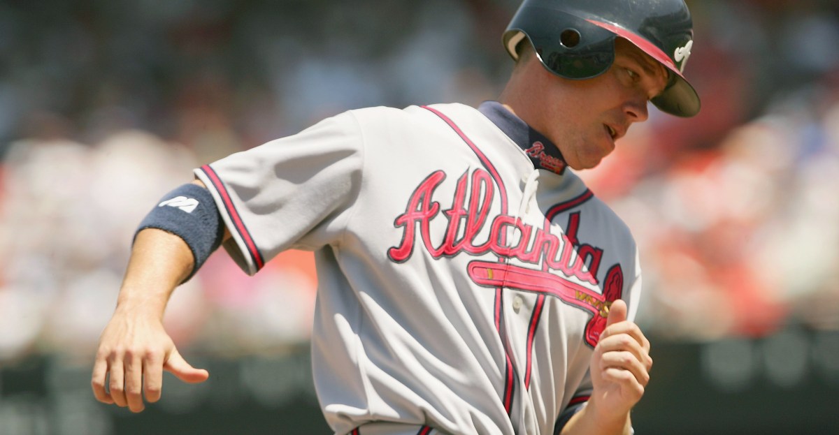 This Day in Braves History: Braves sign Chipper Jones to a 3-year extension
